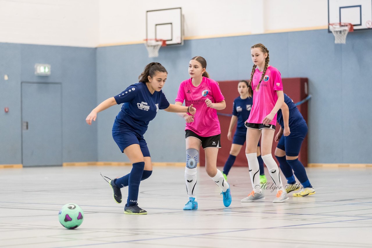 Bild 606 - C-Juniorinnen 3 Loewinnen Cup